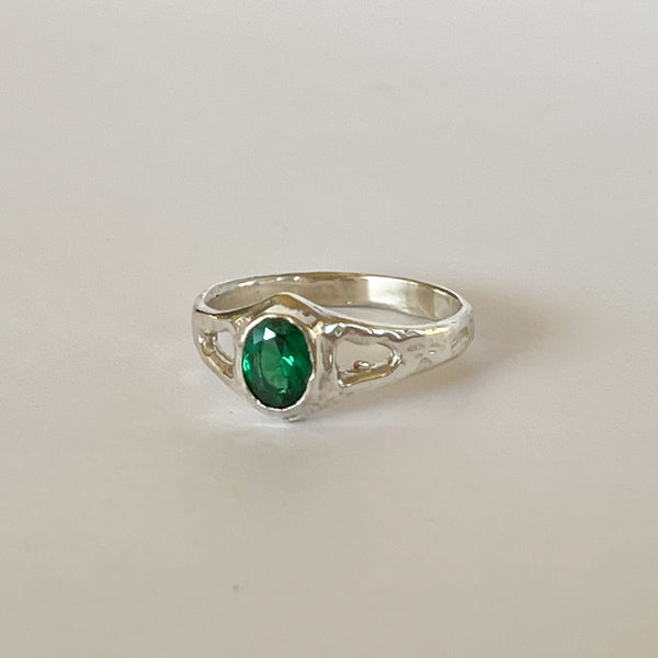 MELODY RING - Emerald