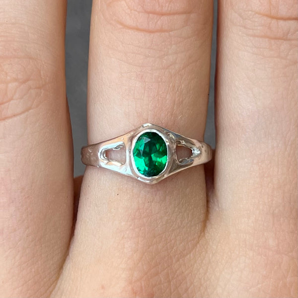 Melody Ring - Emerald